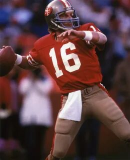 Buy Joe Montana - celebrating touchdown Sports Photo (8 x 10