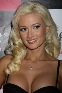 Holly Madison Pictures. Hotness Rating = 8.76/10