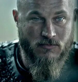 Ragnar - Travis Fimmel... I love his way of keeping an eye c