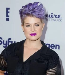 Kelly Osbourne pairs her purple hair with violet lipstick at