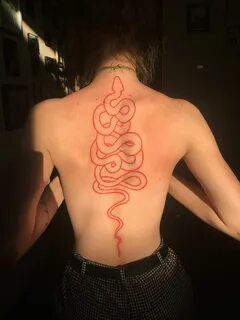 My new red snake tattoo, I’m in love so far!! Trendy tattoos