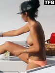Kimora Lee Simmons Nude & Sexy Collection (17 Photos) Leak S