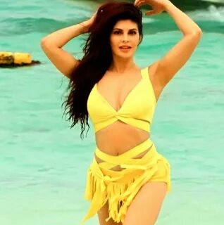 49 Sexy Jacqueline Fernandez Tits Pictures Expose Her Sexy B