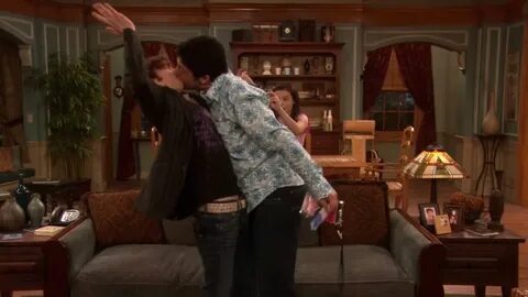 Drake & Josh - Drake Makes It Up To Josh For Forgetting His 