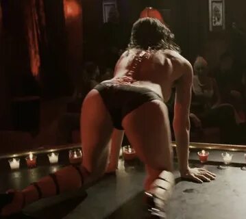 Topless Screencaps of Jessica Biel’s Perfectly Fit Body - Ju