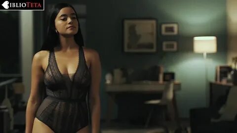 Paulina Gaitán desnuda en la Temporada 2 de Diablo Guardián 