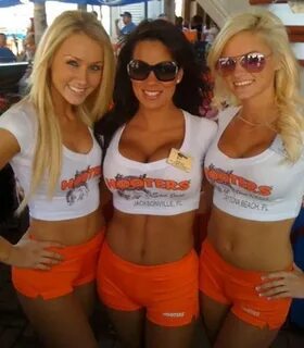 Hooters Babes 4 theRACKUP www.therackup.com