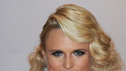 Miranda Lambert Stuns in Glamorous Hair and Makeup at the 20