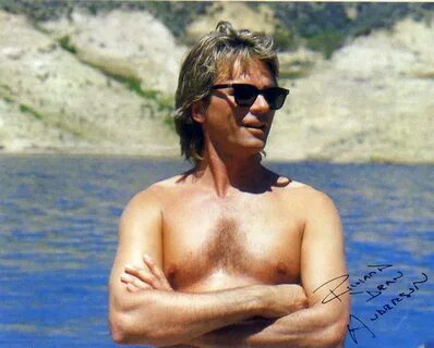 Richard Dean Anderson Website - Photo Gallery - MacGyver