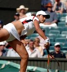 Sania Mirza Hot Pics When She Was Playing Gallery Park in 20