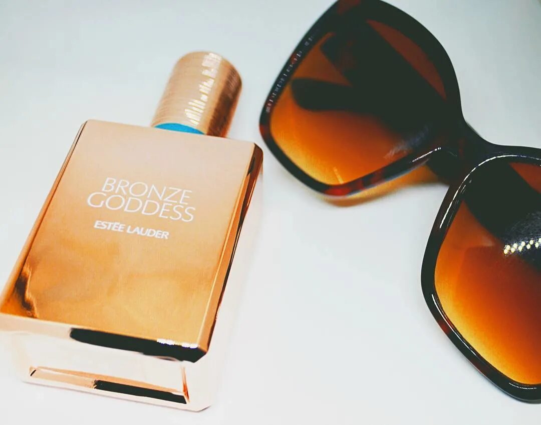 Merle Brown Beauty Journalist в Instagram: "Estee Lauder's Bronze ...