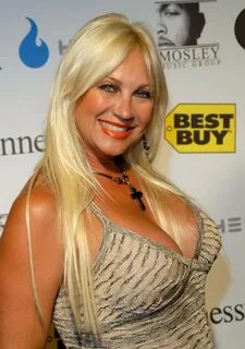 Linda Hogan Net Worth 2018: Wiki-Bio, Married, Dating, Famil