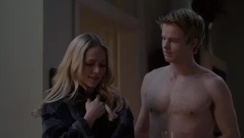 Graham Rogers as Caleb Haas shirtless in Quantico 2 × 19 "Mh