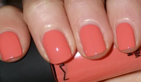 Pin by Laurie Giggey on Fashion Peach nails, Peach nail poli