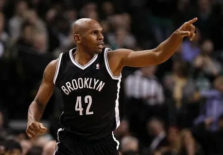Jerry Stackhouse looking to join Nets coaching staff - email
