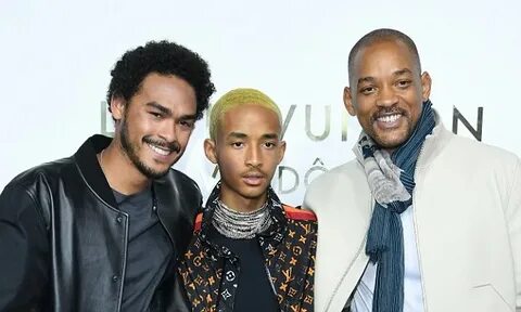 Will Smith poses with sons Jaden and Trey at PFW