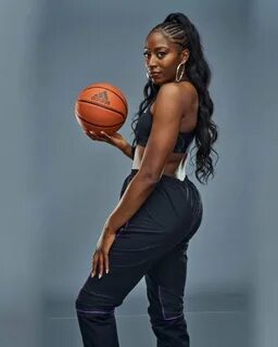 Chiney Ogwumike (@chiney) Twitter (@chiney) — Twitter