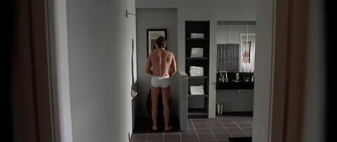 ausCAPS: Christian Bale nude in American Psycho