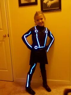Child's Quorra (Tron) Costume (with Pictures) - Instructable