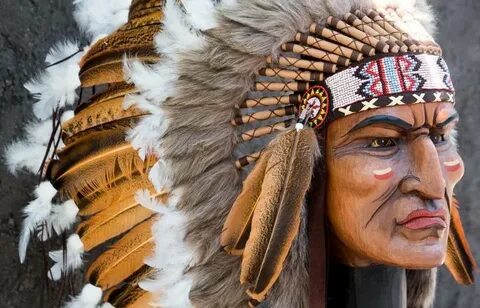 Почему индейцы носили венки из перьев, из чего еще делали го