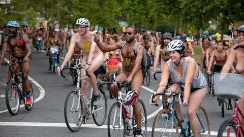 Triathlon naked