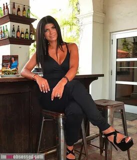 Teresa Giudice's Feet wikiFeet Teresa giudice, Teresa guidic