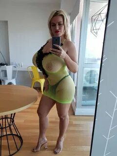 Olyria Roy Naked - OnlyFans Leaked Nudes