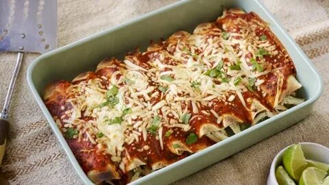 Chicken Enchiladas Recipe Mexican food recipes, Chicken ench