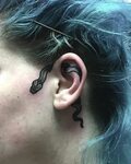 Татуировки на ушах на любой вкус (24 фото) - 20.03.2019