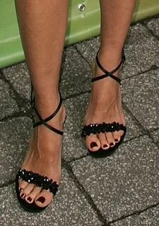 Kim Raver's Feet - Kim Raver Images, Pictures, Photos, Icons