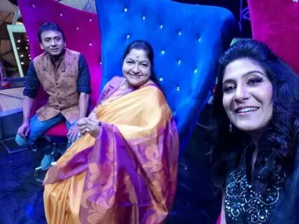 Veteran singer KS Chitra visits the sets of Super Singer - T