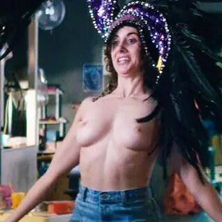 Alison brie tits Alison Brie Talks 'Empowering' GLOW Nude Sc