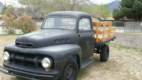 1951 FORD F-3 FLATBED TRUCK -- READY TO GO!