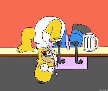Гомер Симпсон пьёт пиво прямо из крана, перекинувшись через 