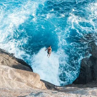 #510035 4000x4000 cliff, ocean, sendit, jumping, water jump,