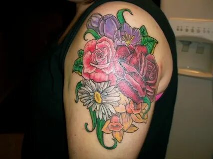Rose, daisy, daffodils Daffodil tattoo, Rose tattoo design, 