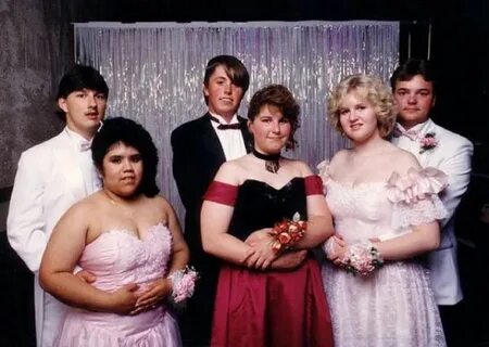 These 80s Prom Throwback Pictures Are Out Of Control (36 pic