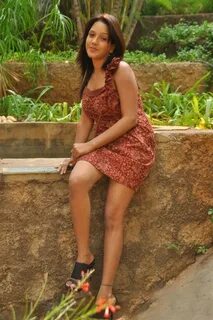 Telugu Actress Pavani Reddy New Hot Photo Shoot Stills New M