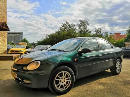 Купить б/у Dodge Neon II 2.0 AT (133 л.с.) бензин автомат в 