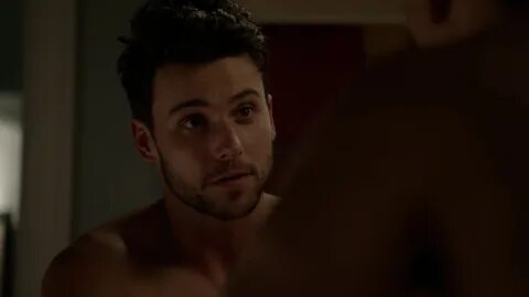 ausCAPS: Conrad Ricamora and Jack Falahee shirtless in How T