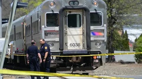 NJ Transit train strikes, kills 2 people in Hackensack NJ