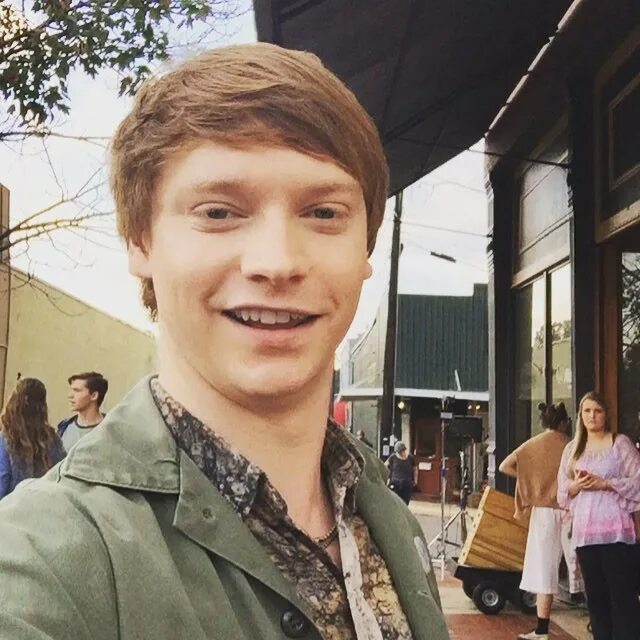 Calum Worthy (he/him) (@calumworthy) сделал(-а) публикацию в Instagram: &qu...