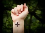 25+ Beautiful Fleur De Lis Tattoos