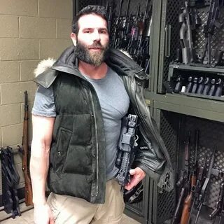 Dan Bilzerian Workout Routine and Diet Plan - FitnessReaper.