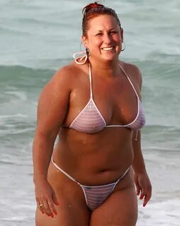 Mature moms in bikinis naked porn pics - TheMaturePornPics.c