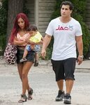 Snooki lets goes on family outing to the zoo with baby son a