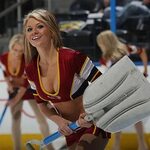 Девушки на хоккее " uCrazy.ru - Источник Хорошего Настроения