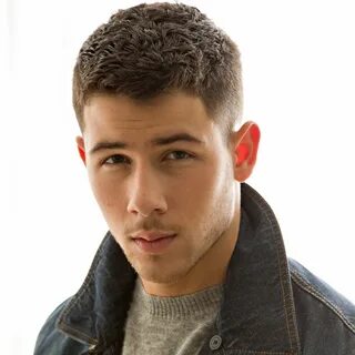 Nick Jonas Body Stats Height Weight Measurements