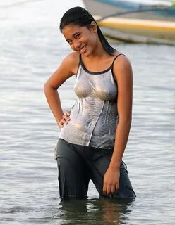 Wet see through t shirt 🔥 LesbianSherrie (@SherrieLesbian) Twitter (@Sherr...