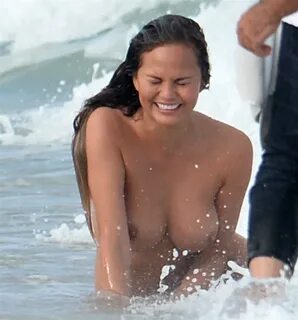 Chrissy Teigen Nude Photo Collection & Bio Here! - All Sorts